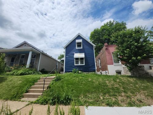 4615 Newport Ave, Saint Louis, MO, 63116-2411 | Card Image