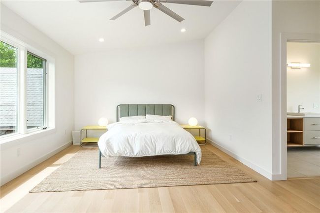 Primary Bedroom | Image 23