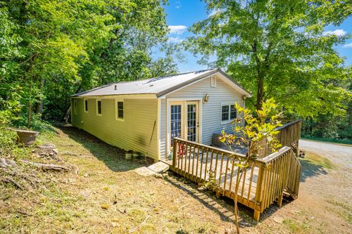 226 Melody Dr, New Haven, KY, 40051-7123 | Card Image