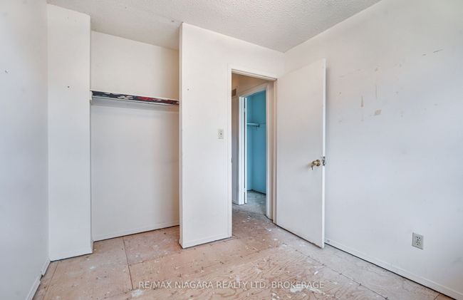 3 - 5787 Swayze Dr, Condo with 3 bedrooms, 2 bathrooms and 1 parking in Niagara Falls ON | Image 15