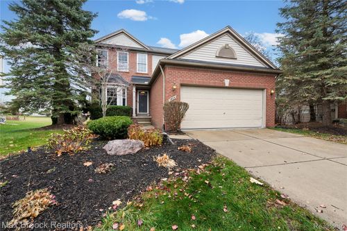 9894 High Meadow Dr, Superior Twp, MI, 48198-3285 | Card Image