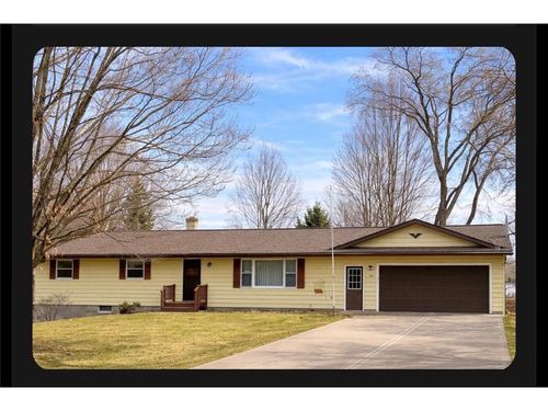 318 Grand Ave, New Richmond, WI, 54017-2222 | Card Image