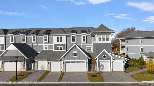 480 Mystic Cove Lane, Lake Orion Village, MI, 48362 | Card Image