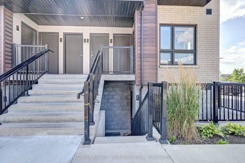 b9-10 Palace St, Kitchener, ON, N2E0J3 | Card Image