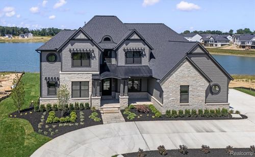 2519 Crystal Lake Dr, Commerce Township, MI, 48382-4276 | Card Image
