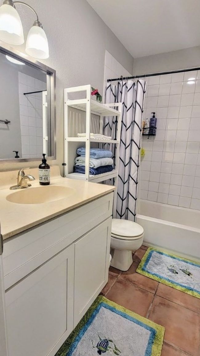 2004 Bayhouse Dr, Condo with 3 bedrooms, 3 bathrooms and null parking in Rockport TX | Image 12