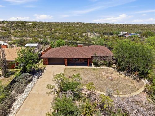 1900 Thorp, Big Spring, TX, 79720 | Card Image