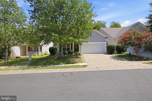 153 Smithfield Way, FREDERICKSBURG, VA, 22406-8435 | Card Image