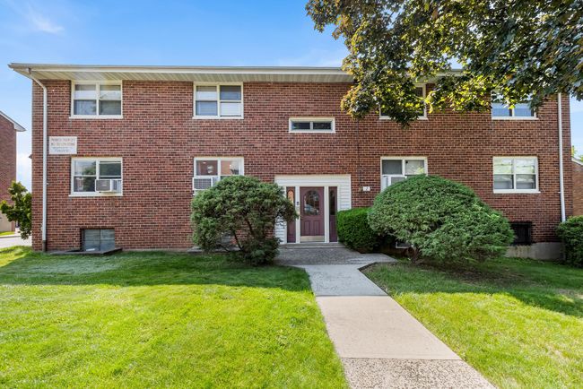 APT-1D - 2 Cascade Ter, Home with 2 bedrooms, 1 bathrooms and null parking in Yonkers NY | Image 8