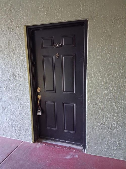 2031k-2031 Dixie Belle Dr, ORLANDO, FL, 32812-5379 | Card Image