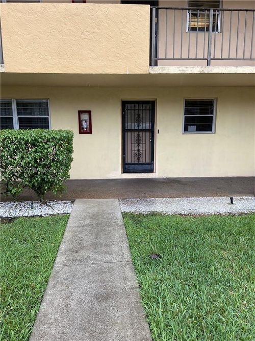 101-3955 N Nob Hill Rd, Sunrise, FL, 33351-5870 | Card Image