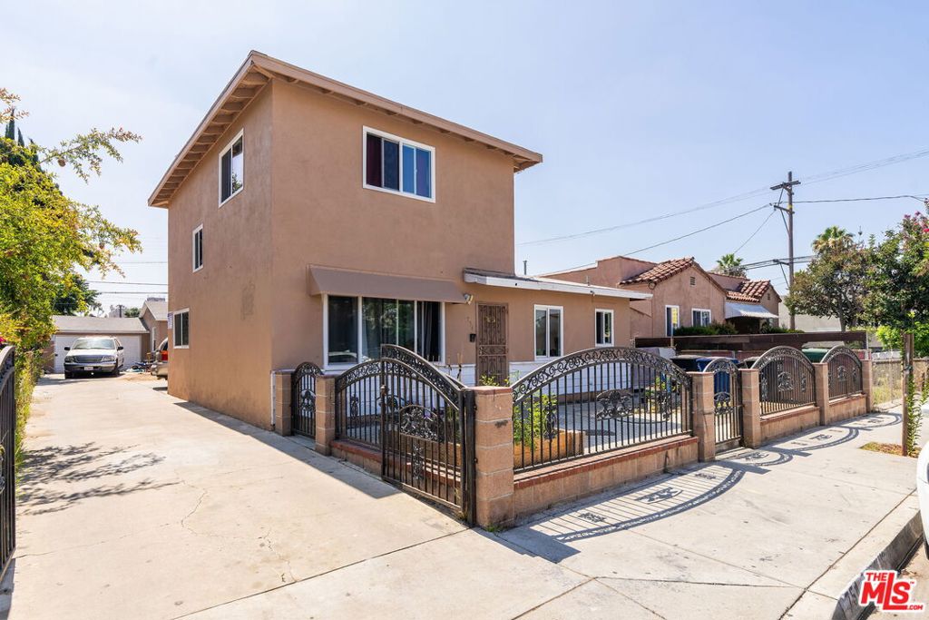 Residential Income in Los Angeles