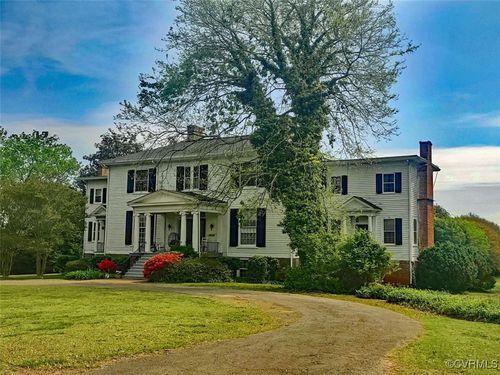 0850 Kinderton Rd, Clarksville, VA, 23927-3204 | Card Image