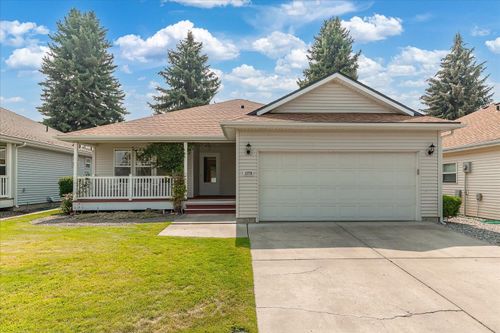 13716 E 15th Ln, Spokane Valley, WA, 99216-2823 | Card Image