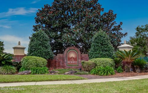 1034-7800 Point Meadows Dr, JACKSONVILLE, FL, 32256-4606 | Card Image