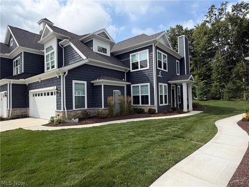 516 Port Side Drive, Avon Lake, OH, 44012 | Card Image