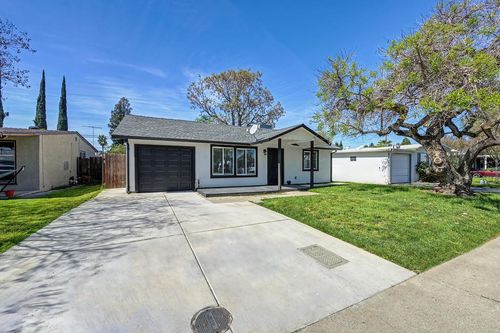 830 Fairway Drive, West Sacramento, CA, 95605 | Card Image