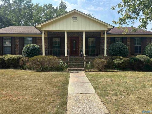 12028 Queens Pl Se, Huntsville, AL, 35803-1822 | Card Image