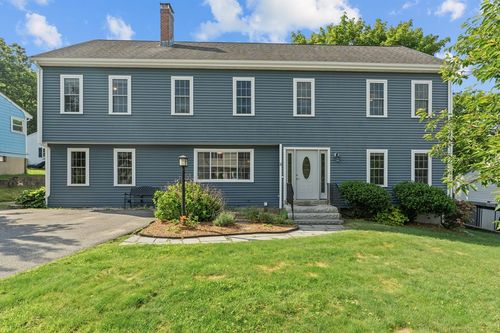 8 Lilian Rd, Framingham, MA, 01701-4821 | Card Image