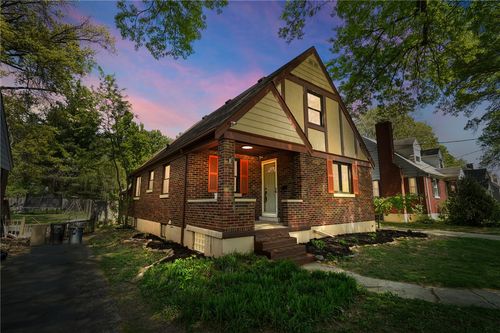 5642 Surrey Ave, Cincinnati, OH, 45248 | Card Image