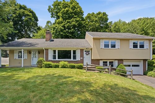 23 Old Orchard Road, West Springfield, MA, 01089 | Card Image