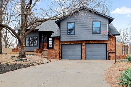 6729 W Loconia Cir, Wichita, KS, 67209-2122 | Card Image