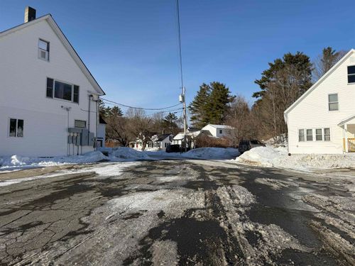 75 Library Rd, Grafton, NH, 03240-3449 | Card Image