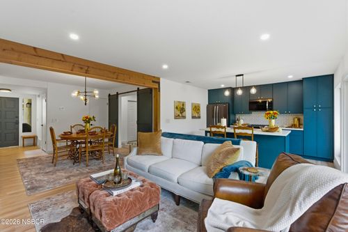 2123 Village Ln, SOLVANG, CA, 93463-2253 | Card Image