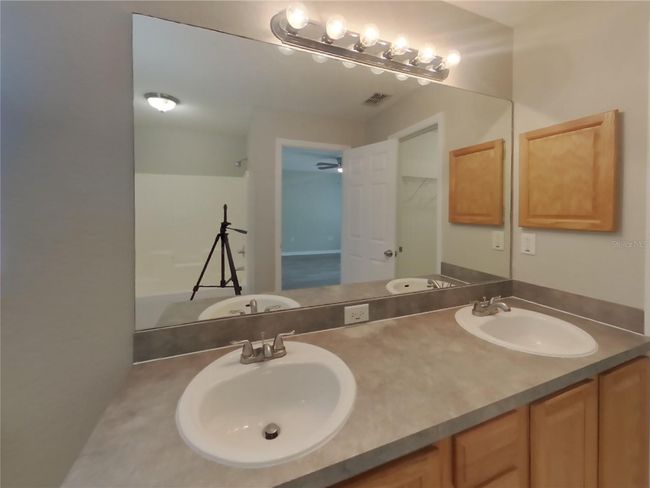 8371 Gallup Rd, House other with 3 bedrooms, 2 bathrooms and null parking in Spring Hill FL | Image 6