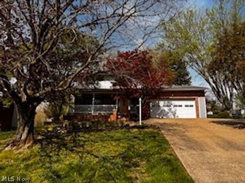 2755 Stanway Dr, Zanesville, OH, 43701-7445 | Card Image