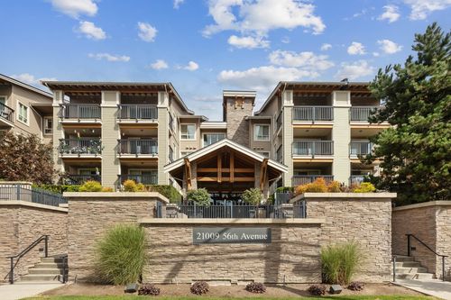 426-21009 56 Ave, Langley, BC, V3A0C9 | Card Image