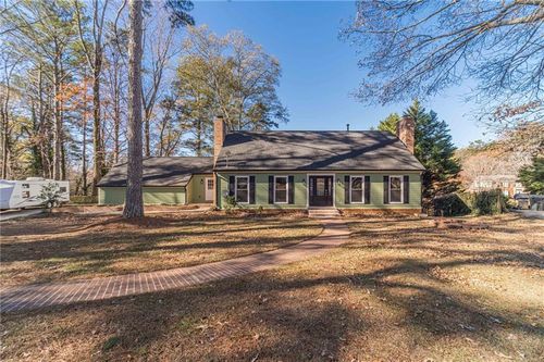 1892 Surrey Trl Se, Conyers, GA, 30013-2212 | Card Image