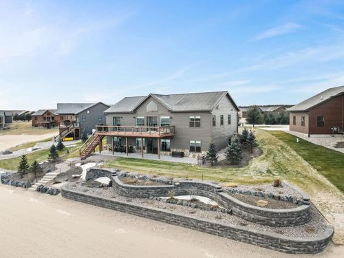 N8620 N Log Cabin Ct, New Lisbon, WI, 53950 | Card Image