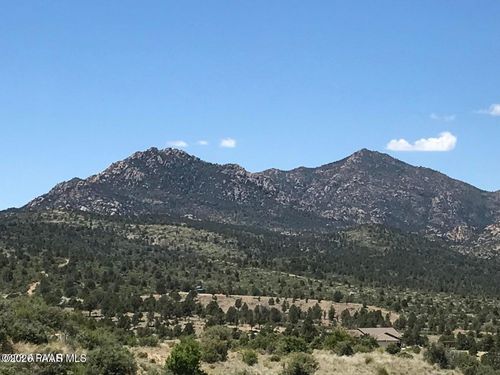 17327 S Rocky Boy Way, Peeples Valley, AZ, 86332 | Card Image