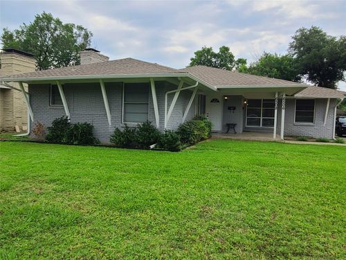 6506 Saint Moritz Ave, Dallas, TX, 75214-2428 | Card Image