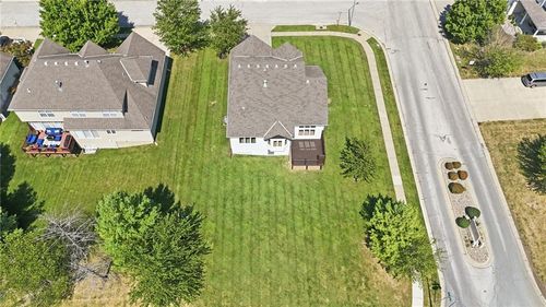 1816 Volos Ct, Blue Springs, MO, 64029-9809 | Card Image