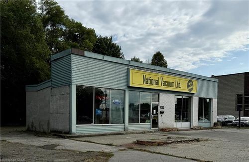 3052 New St, Burlington, ON, L7N1M5 | Card Image