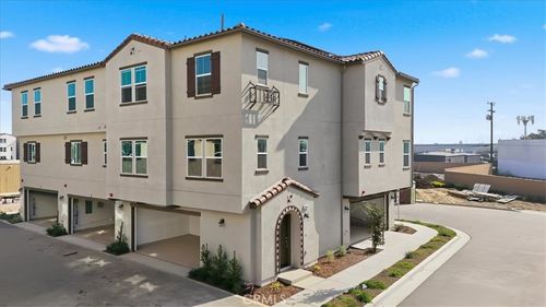9414 Vineland St, South El Monte, CA, 91733-1594 | Card Image