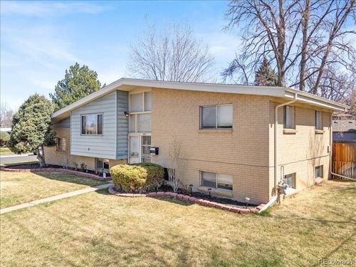 1800 S Monaco Street Pkwy, Denver, CO, 80224-2171 | Card Image