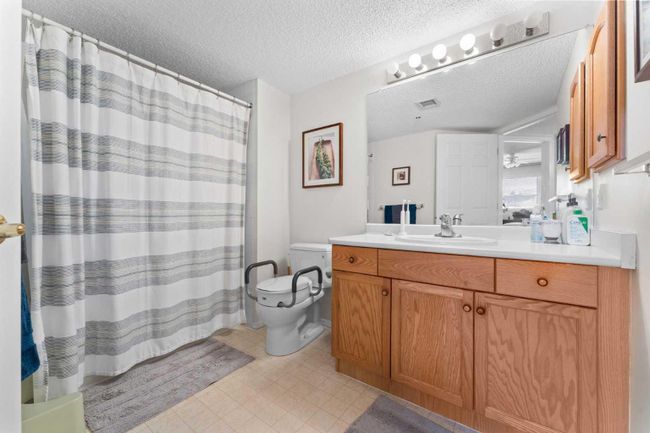 3415 - 3000 Hawksbrow Point Nw, Home with 2 bedrooms, 1 bathrooms and 1 parking in Calgary AB | Image 17
