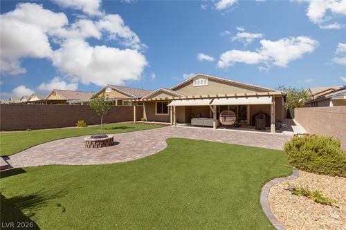 328 S Lisbon St, Henderson, NV, 89015-4824 | Card Image