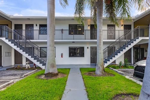 520 Ne 44th St, Boca Raton, FL, 33431-3404 | Card Image