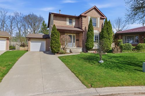 78 Sussex Pl, London, ON, N5Y5H3 | Card Image