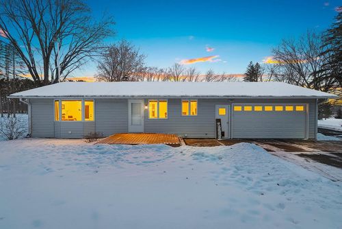 5362 Bramschreiber Road, LITTLE SUAMICO, WI, 54141 | Card Image