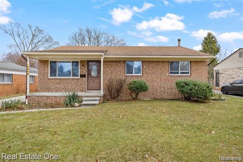8456 Robindale Ave, Dearborn Heights, MI, 48127-1211 | Card Image