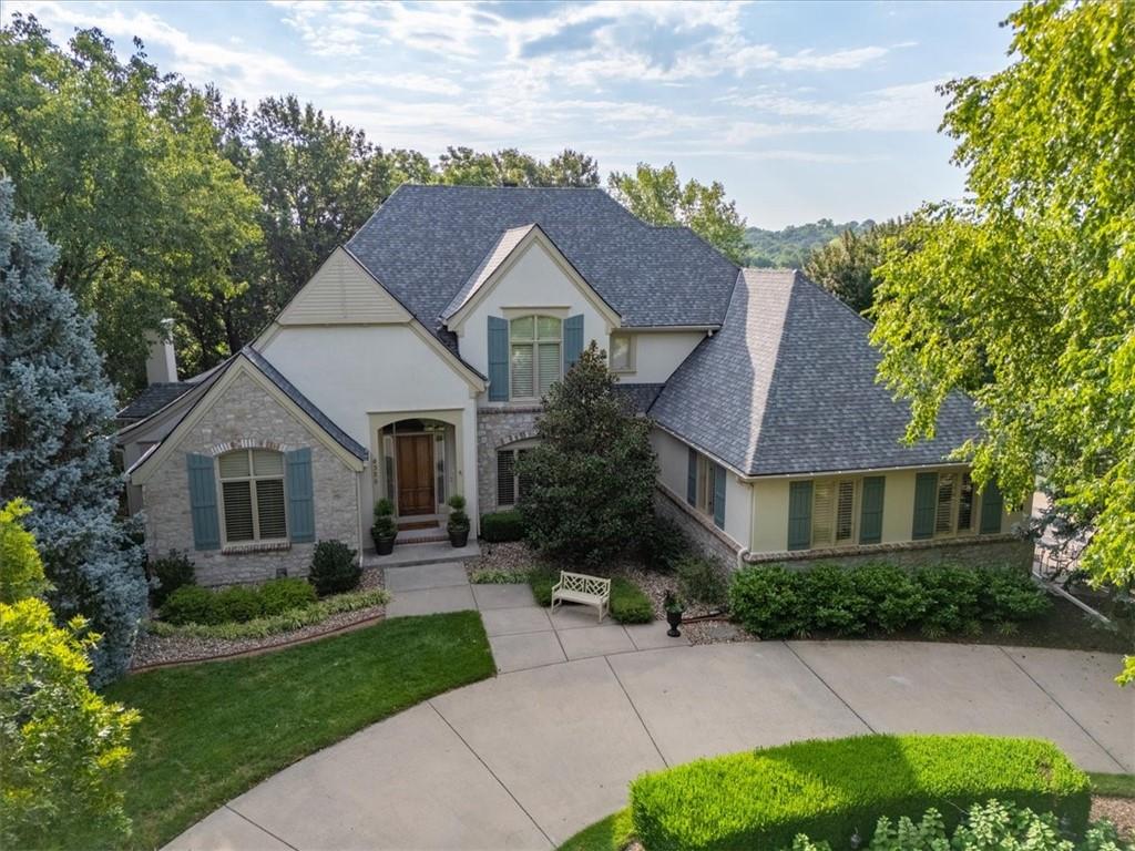 Mulberry Dr, Kansas City, MO 64116