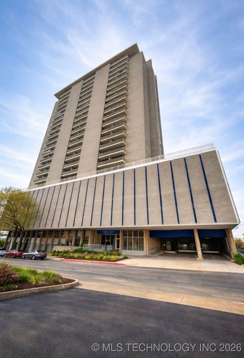 apt-14l-1502 Boulder Ave, Tulsa, OK, 74119-4024 | Card Image