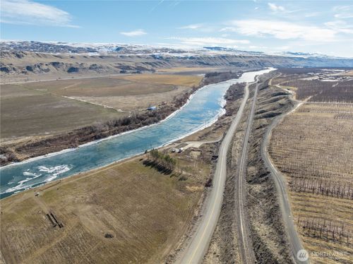 624 Monse River Rd, Brewster, WA, 98812-9670 | Card Image