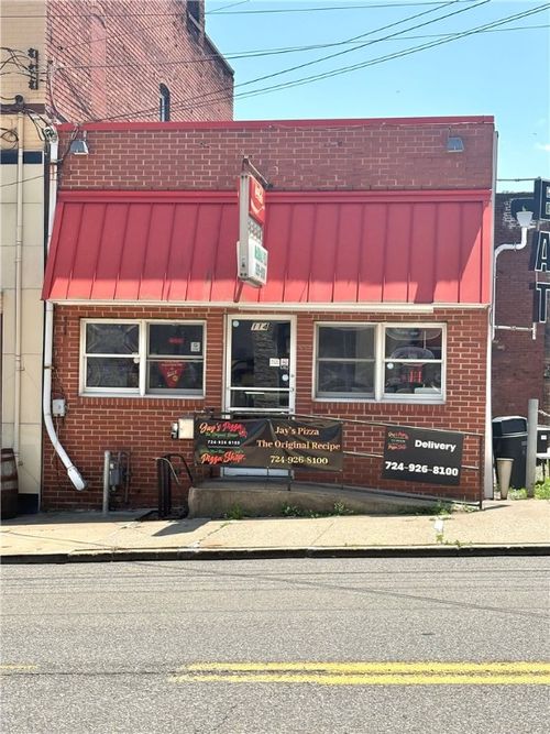 114 E Lincoln Ave, Mc Donald, PA, 15057-1426 | Card Image