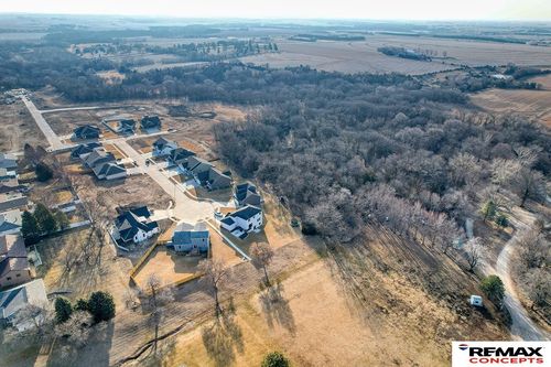 618 Timberline Cir, Milford, NE, 68405-8500 | Card Image